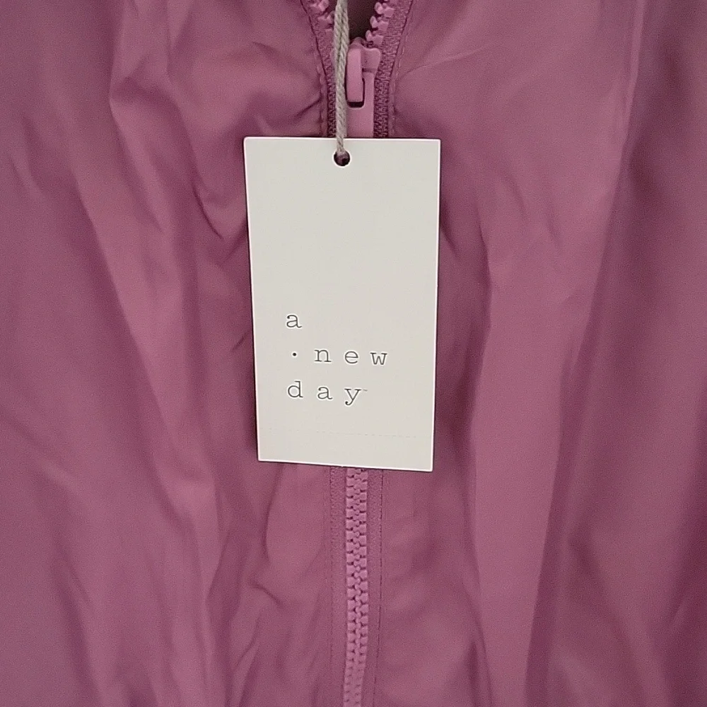 Jacket - Picture 4 of 6